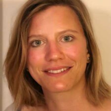 Zoé Senn - Comédienne Zoé Senn - Comédienne